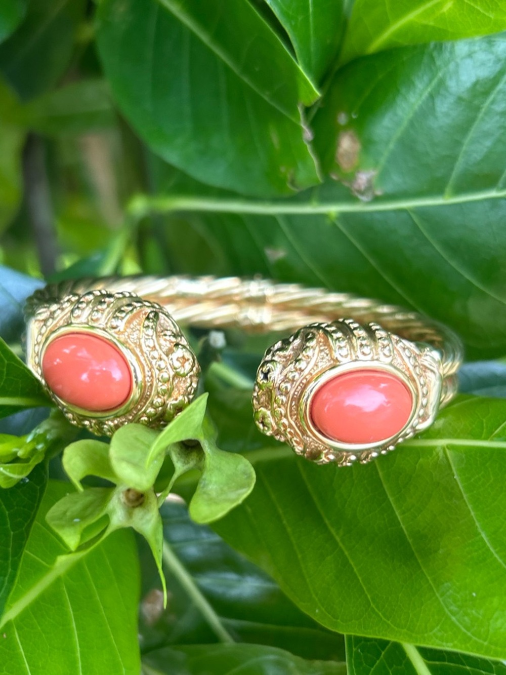 Vintage Italian 14k yellow gold cabochon coral bracelet cuff 17-18gram not scrap - Picture 4 of 15